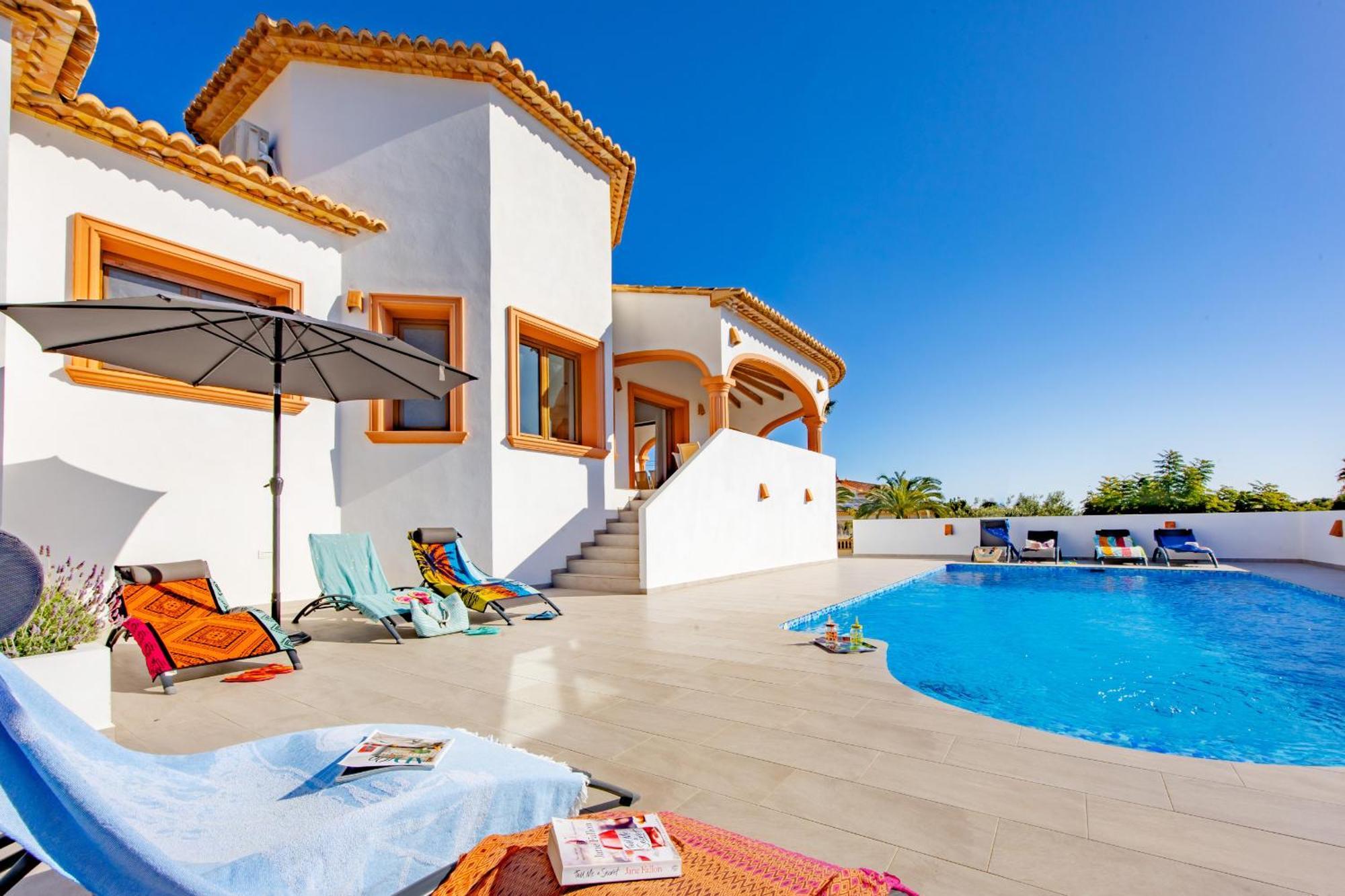 Villa Altamira - Plusholidays 칼페 외부 사진